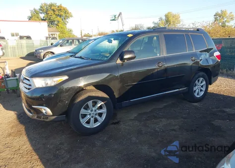 2012 Toyota Highlander Se V6 z USA, uszkodzony, nr VIN 5TDZK3EH5CS074887